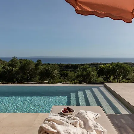 Villa Montesea - Luxury Nature Vasilikí