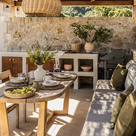 Montesea - Luxury Nature Villa Vasilikí