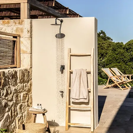 Montesea - Luxury Nature Villa *